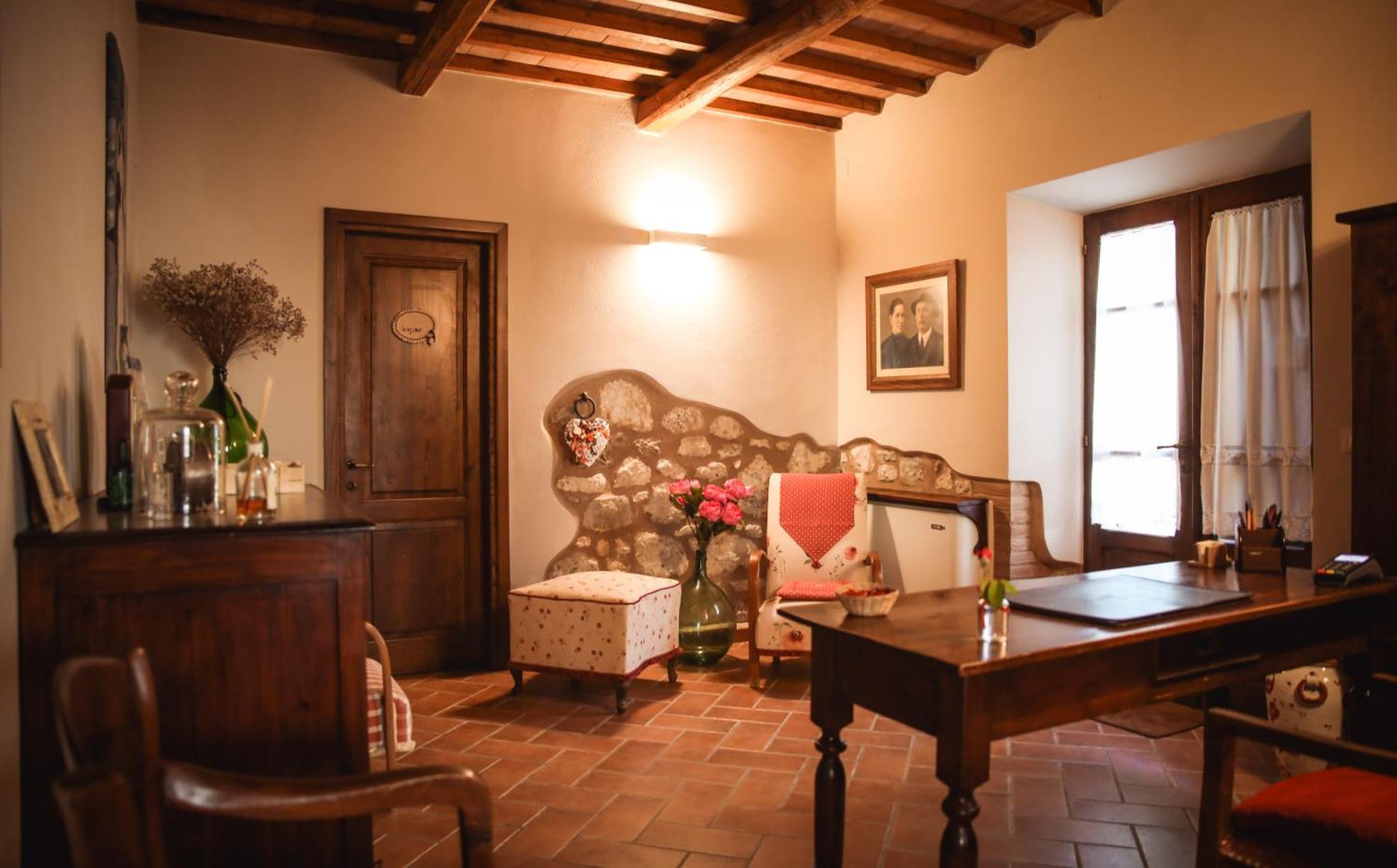 Agriturismo La Vecchia Quercia Montemerano Exterior foto